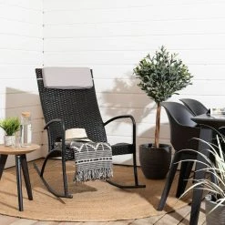 Veke Laituri Keinutuoli Musta, Vaaleanharmaa Niskatyyny 8 Veke Laituri Keinutuoli Musta, Vaaleanharmaa Niskatyyny -Veke Myymälä Preview2031