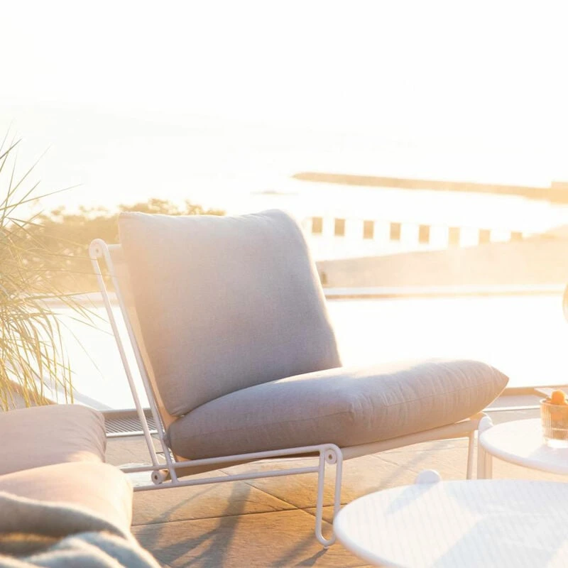 Brafab Blixt Lepotuoli Valkoinen/vaaleanharmaa 3 Brafab Blixt Lepotuoli Valkoinen/vaaleanharmaa - Image 3