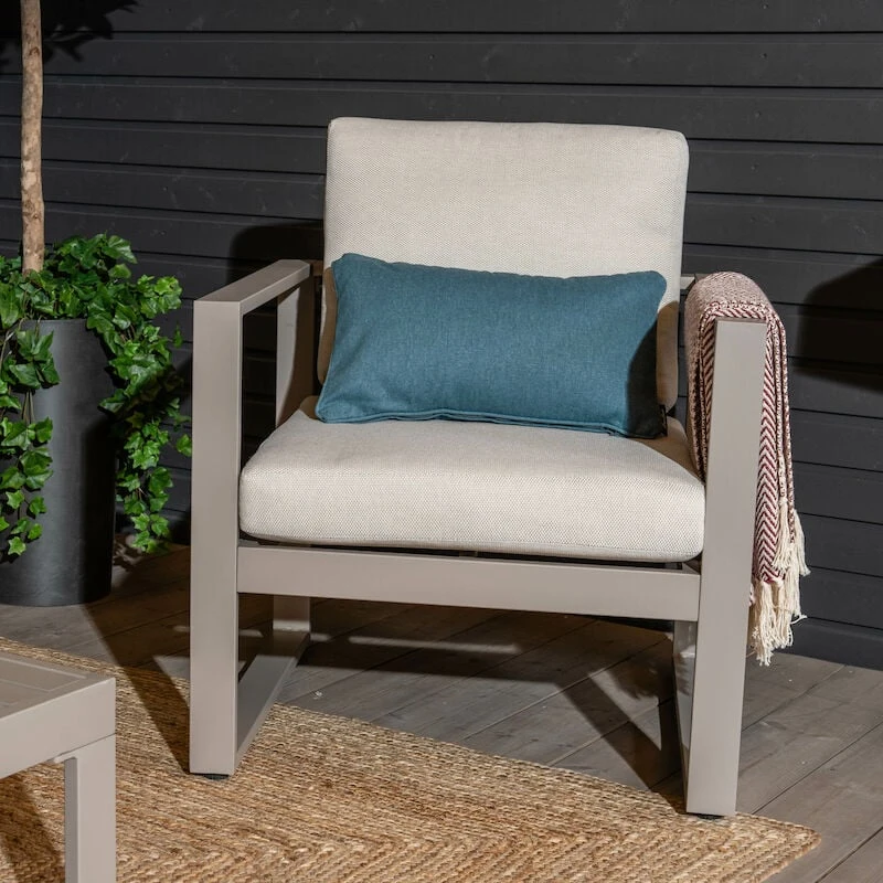 Veke Kallas Nojatuoli Greige, Hiekka Pehmusteet 2 Veke Kallas Nojatuoli Greige, Hiekka Pehmusteet - Image 2