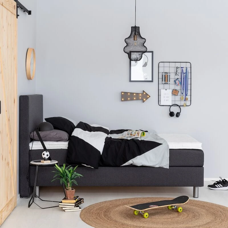 Unia 100 Jenkkisänkypaketti 120x200 Cm Tummanharmaa, 5 Cm Prof Vm, Metallijalat 1 Unia 100 Jenkkisänkypaketti 120x200 Cm Tummanharmaa, 5 Cm Prof Vm, Metallijalat