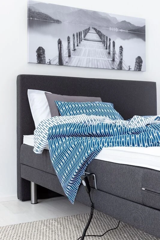 Unia 100 Moottorisänkypaketti 160x200 Cm, 5cm Prof Vm, Metallijalat 5 Unia 100 Moottorisänkypaketti 160x200 Cm, 5cm Prof Vm, Metallijalat - Image 5