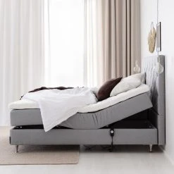 Unia Kulta Moottorisänkypaketti 160x200 XL Stylex, Shampanja Jaloilla, V.harmaa 10 Unia Kulta Moottorisänkypaketti 160x200 XL Stylex, Shampanja Jaloilla, V.harmaa -Veke Myymälä unia kulta moottorisankypaketti 180 vaaleanharmaa web 5 5